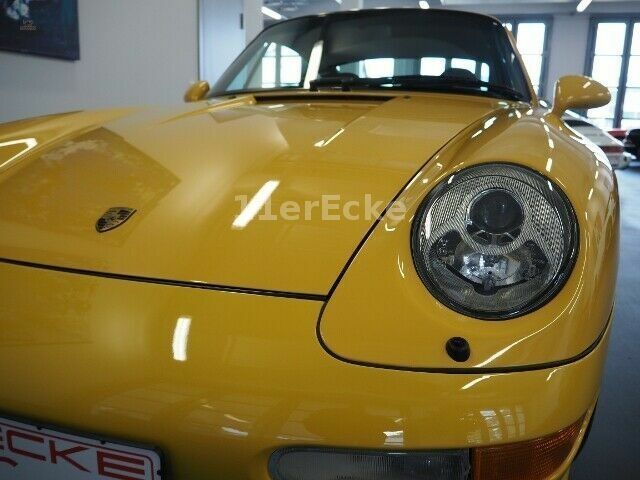 Thumbnail von Porsche 993 911 Carrera 2
