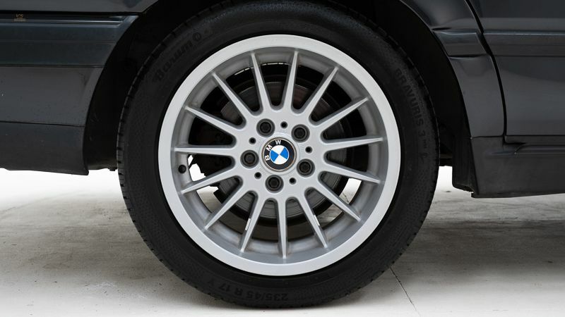 Thumbnail von BMW  730i E32 '88