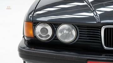 Thumbnail von BMW  730i E32 '88