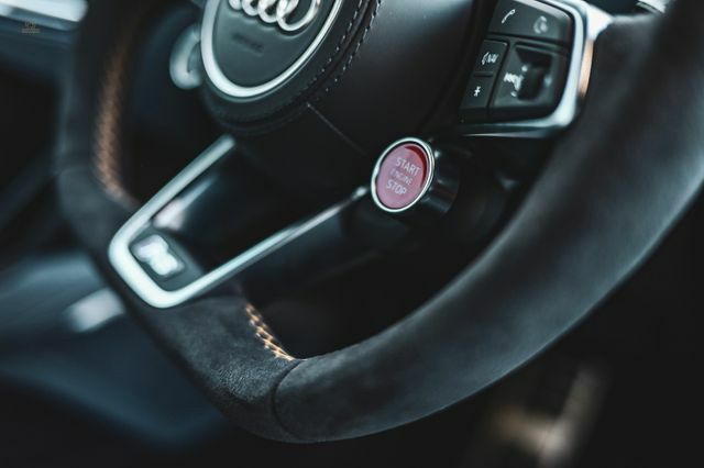 Thumbnail von Audi TT RS Coupé 2,5 TFSI quattro iconic edition