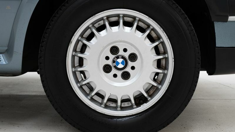 Thumbnail von BMW  325iX '87