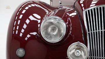 Thumbnail von AC 2 liter Saloon '52