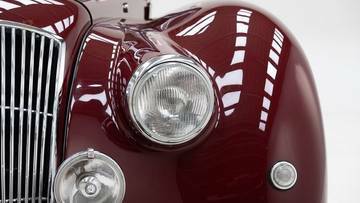 Thumbnail von AC 2 liter Saloon '52