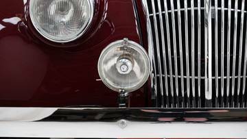 Thumbnail von AC 2 liter Saloon '52