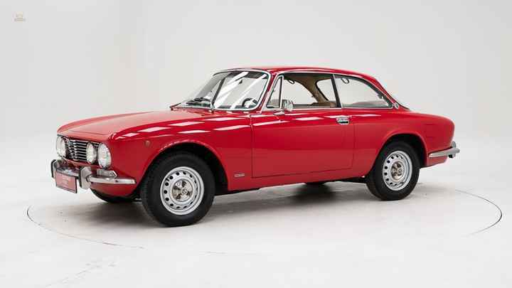 Alfa Romeo 2000 GT Veloce '74