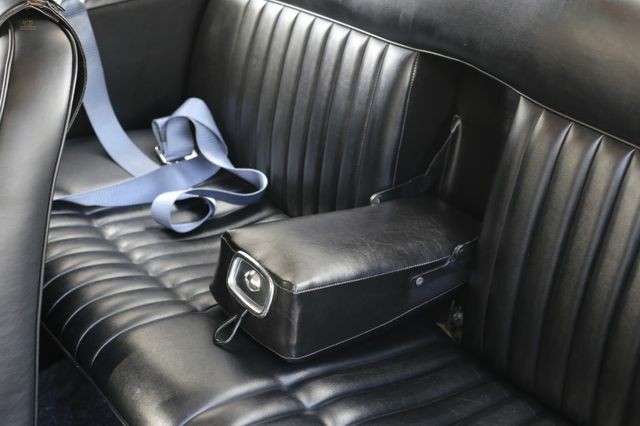 Thumbnail von Peugeot 404 Coupé