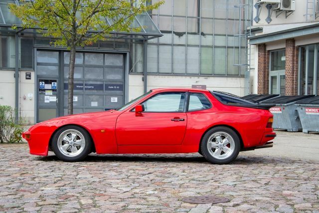Thumbnail von Porsche 944, abbinato, documentato