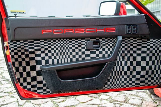 Thumbnail von Porsche 944, abbinato, documentato