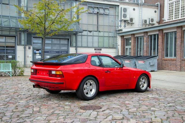 Thumbnail von Porsche 944, abbinato, documentato