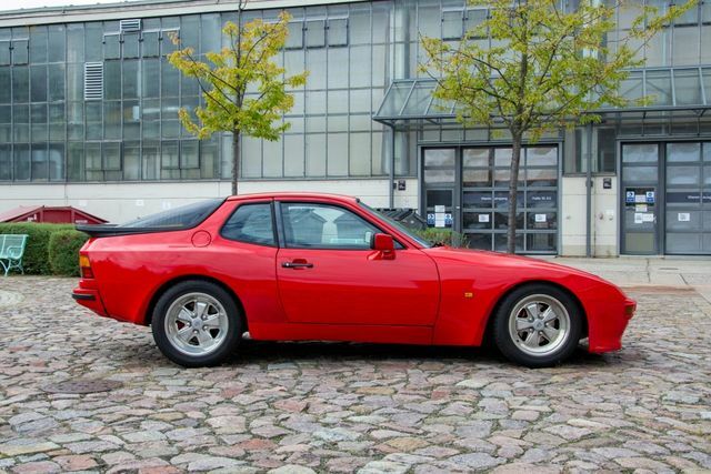 Thumbnail von Porsche 944, abbinato, documentato