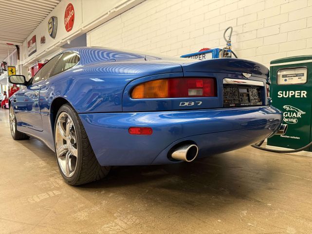 Thumbnail von Aston Martin DB7 DB7 GT Купе
