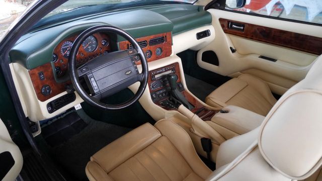 Thumbnail von Aston Martin Virage Volante // British Racing Green //perfekt