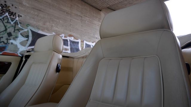 Thumbnail von Aston Martin Virage Volante // British Racing Green //perfekt