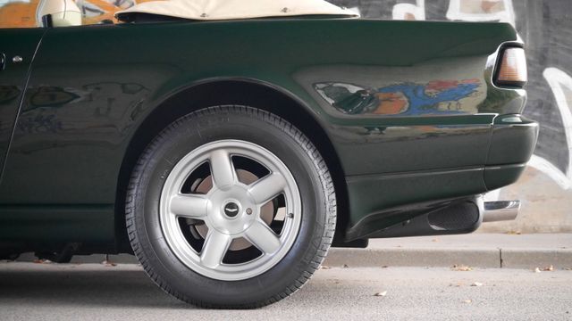 Thumbnail von Aston Martin Virage Volante // British Racing Green //perfekt