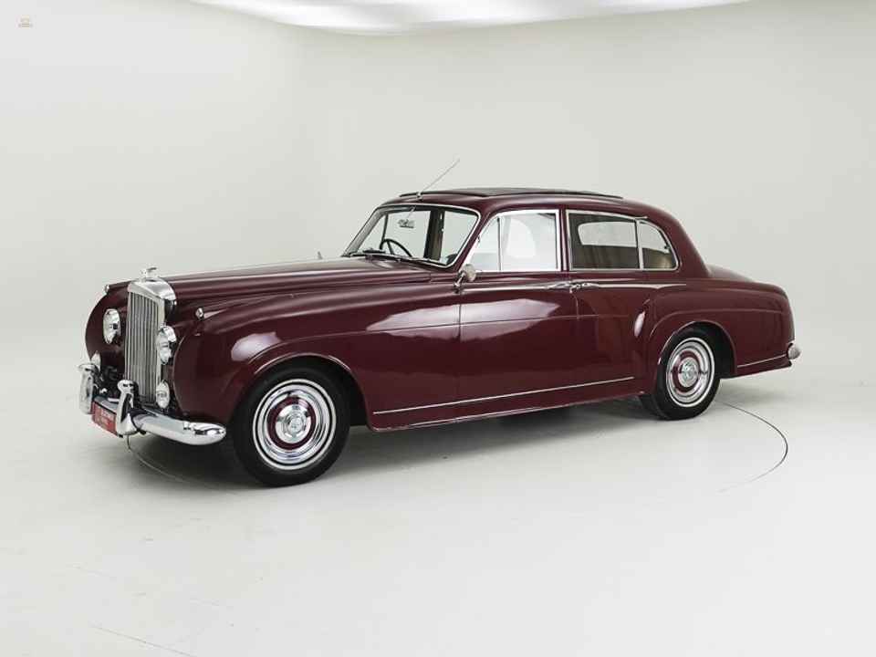 Bentley S1 Sport Saloon by Mulliner '58