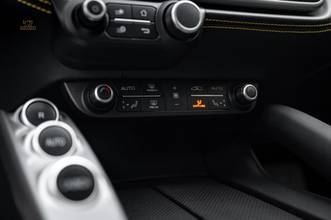 Thumbnail von Ferrari GTC4Lusso 6.3 V12 690CV|Atelier|PassDisplay|Lift