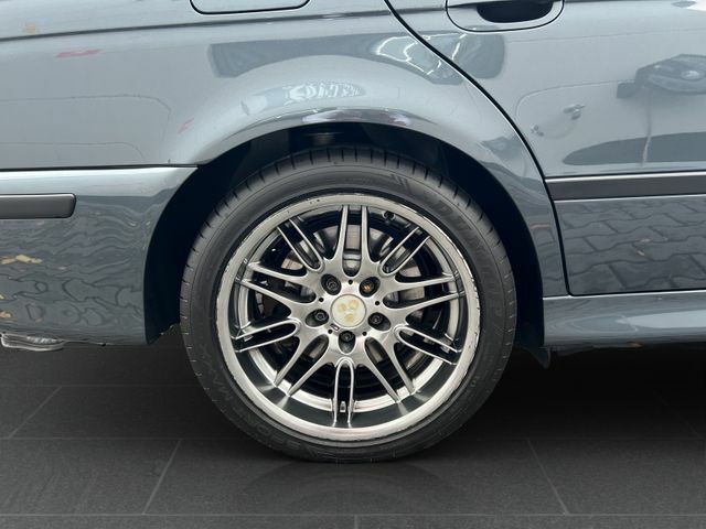 Thumbnail von BMW M5 コレクター状態
