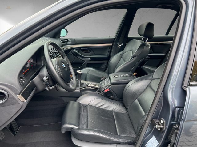 Thumbnail von BMW M5 コレクター状態