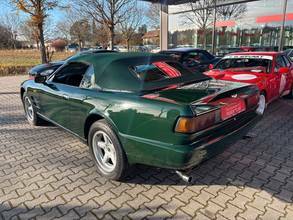 Thumbnail von Aston Martin Virage Volante - veicolo tedesco - investimento di 40.000 € - targa H.