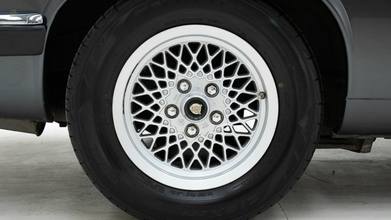 Thumbnail von Jaguar XJS V12 Convertible '90