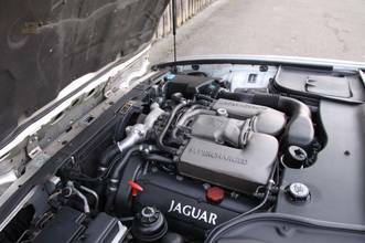 Thumbnail von Jaguar, 3 yıl garanti ile çok bakımlı XJR