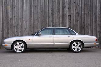 Thumbnail von Jaguar, 3 yıl garanti ile çok bakımlı XJR