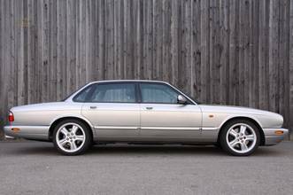 Thumbnail von Jaguar, 3 yıl garanti ile çok bakımlı XJR