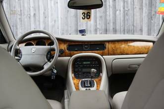 Thumbnail von Jaguar XJ 4.0 Sovereign 3 Years Warranty