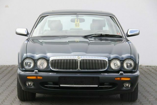 Jaguar Daimler V8 version longue Garantie 3 ans