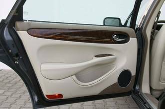 Thumbnail von Jaguar Daimler V8 versión larga 3 años de garantía