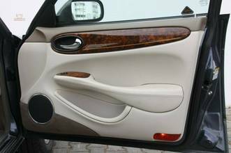 Thumbnail von Jaguar Daimler V8 versión larga 3 años de garantía