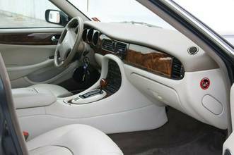 Thumbnail von Jaguar Daimler V8 versión larga 3 años de garantía