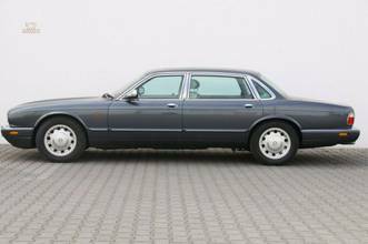 Thumbnail von Jaguar Daimler V8 versión larga 3 años de garantía