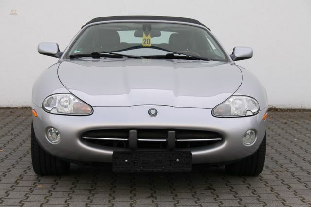 Jaguar XK8 Cabrio 3 Jahre Garantie