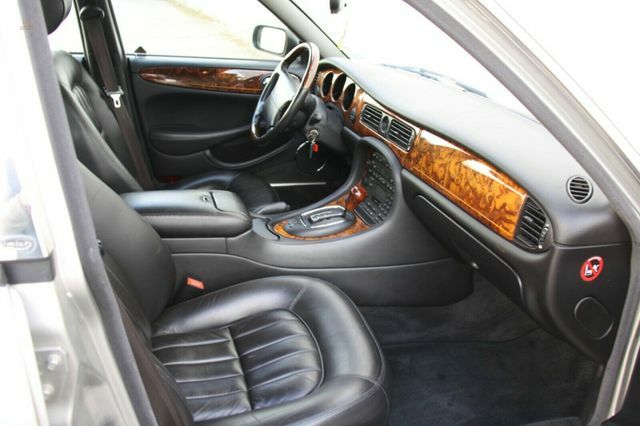 Thumbnail von Jaguar Daimler V8 длинная версия 3 года гарантии