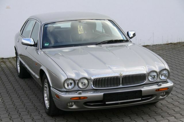 Thumbnail von Jaguar Daimler V8 длинная версия 3 года гарантии