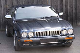 Thumbnail von Jaguar Daimler Double Six Majestic 3 Years Warranty