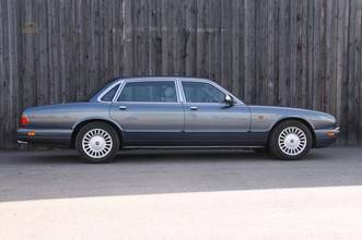 Thumbnail von Jaguar Daimler Double Six Majestic 3 Years Warranty