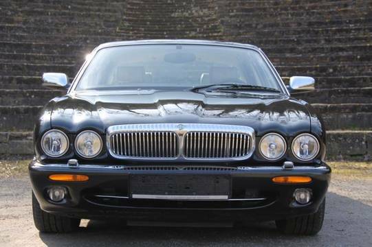 Jaguar Daimler Super V8 Langversion  3 Jahre Garantie