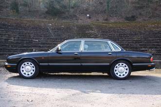 Thumbnail von Jaguar Daimler Super V8 Langversion  3 Jahre Garantie