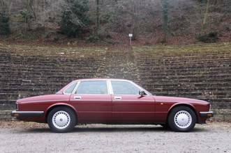 Thumbnail von Jaguar Daimler XJ40 con garanzia di 3 anni