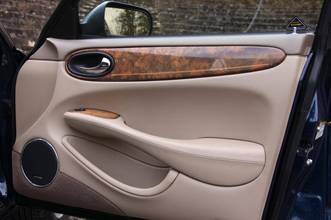 Thumbnail von ジャガー・ダイムラー・スーパーV8 ロングバージョン 3年保証