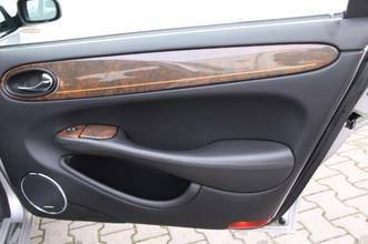 Thumbnail von Jaguar Daimler V8 version longue 3 ans de garantie