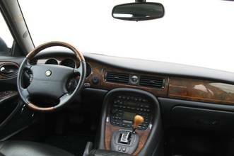 Thumbnail von Jaguar Daimler V8 version longue 3 ans de garantie