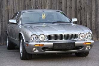 Thumbnail von Jaguar Daimler V8 version longue 3 ans de garantie