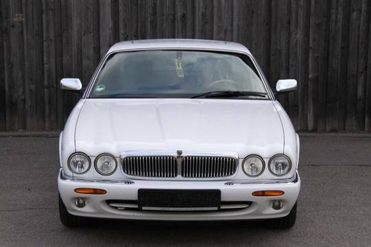 Jaguar XJ 4.0 Sovereign 3 Jahre Garantie