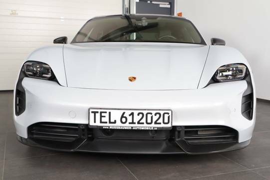 Porsche Taycan Turbo S MEGA-Vollausstattungggggggggggggg