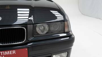 Thumbnail von BMW  325i '93