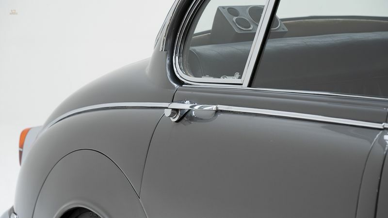 Thumbnail von Daimler V8 250 '65