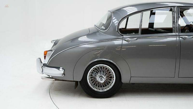 Thumbnail von Daimler V8 250 '65